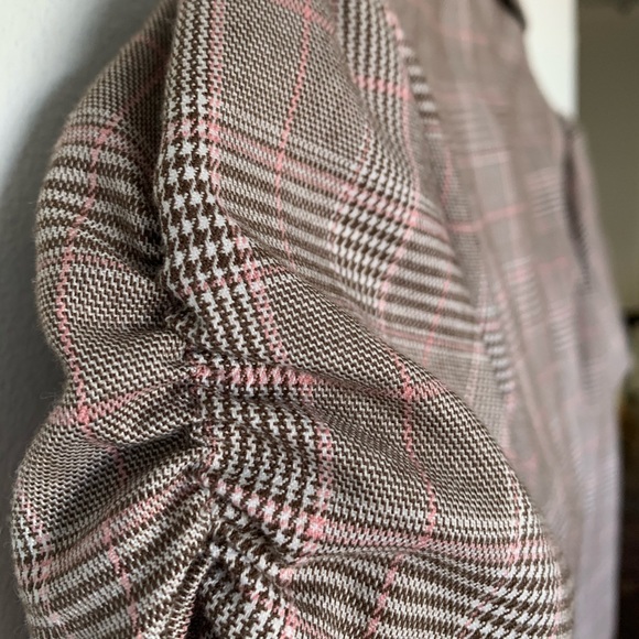 IZ Byer short sleeve blazer - Picture 6 of 7